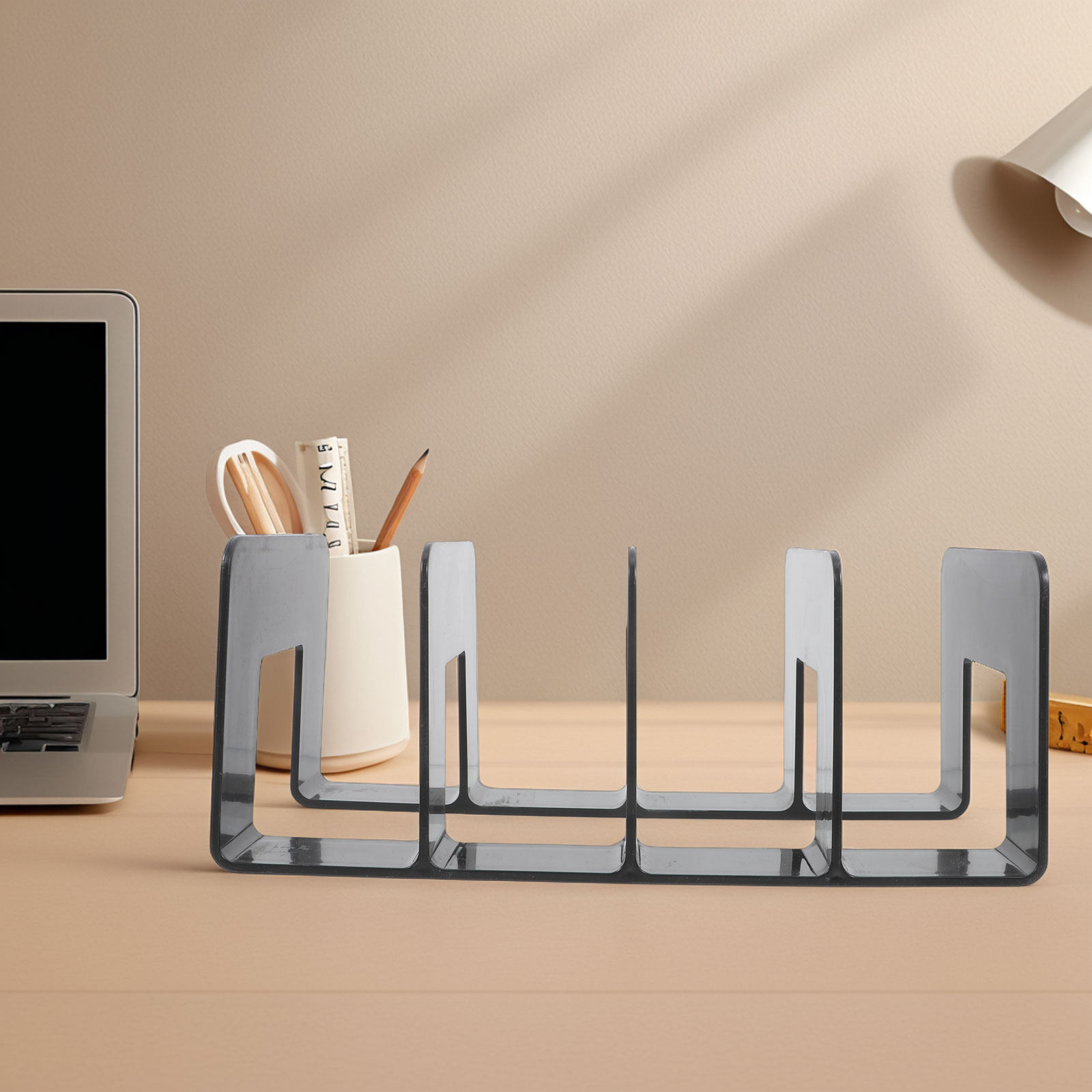 Home Office With Bookshelves - 本棚用ブックホルダー デスクトップオーガナイザー マガジンラック 収納 ブックエンド 重い本用