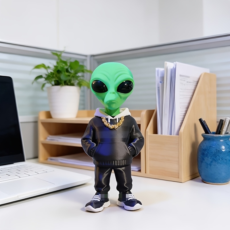 1ピースグリーンエイリアンフィギュア、ポケットデザイン付き、 - Home Office With Bookshelves のレビューと価格